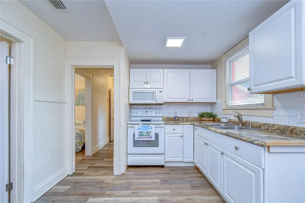 5509 15th Avenue S Gulfport FL 33707