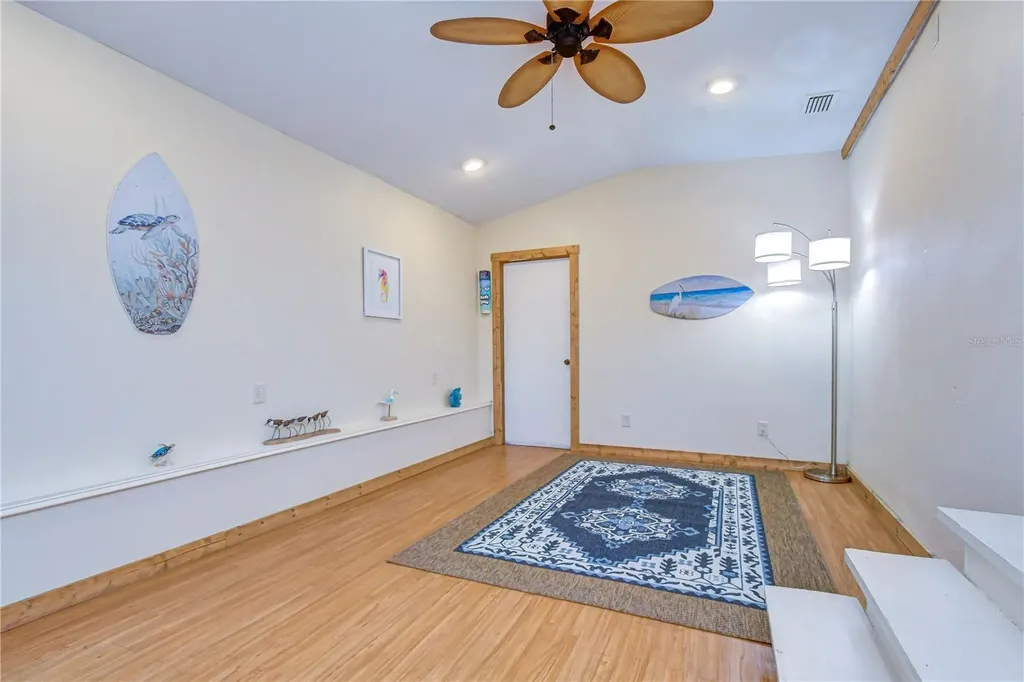 5509 15th Avenue S Gulfport FL 33707