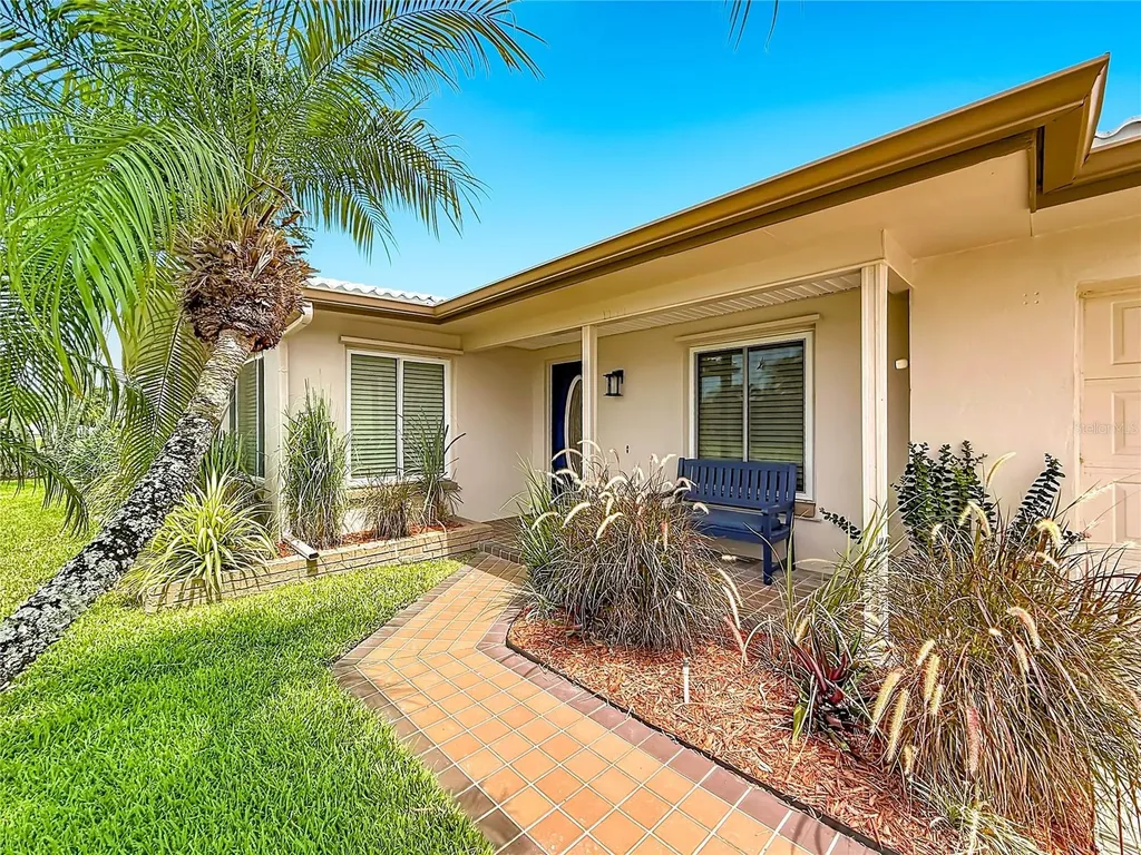 2178 Waterside Drive Clearwater FL 33764