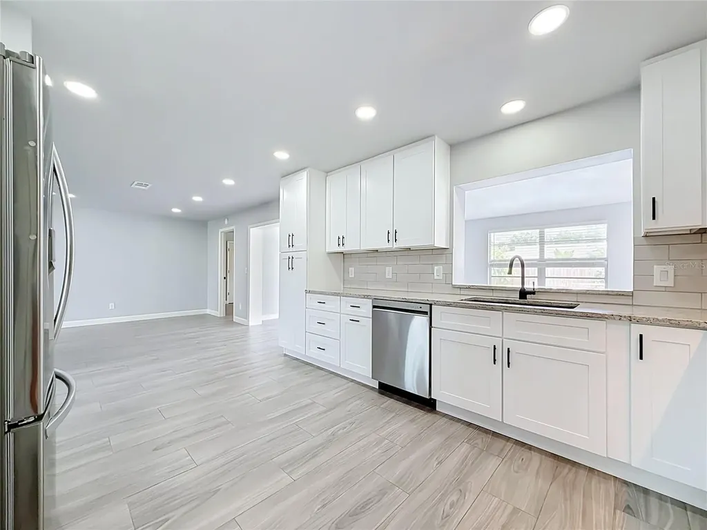 2178 Waterside Drive Clearwater FL 33764