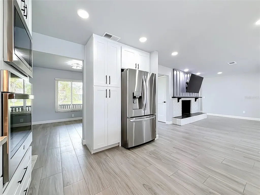 2178 Waterside Drive Clearwater FL 33764