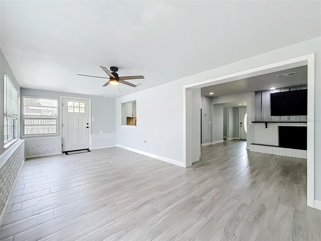 2178 Waterside Drive Clearwater FL 33764