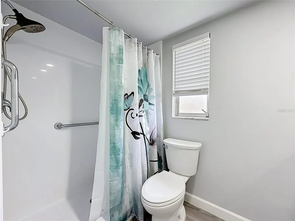 2178 Waterside Drive Clearwater FL 33764