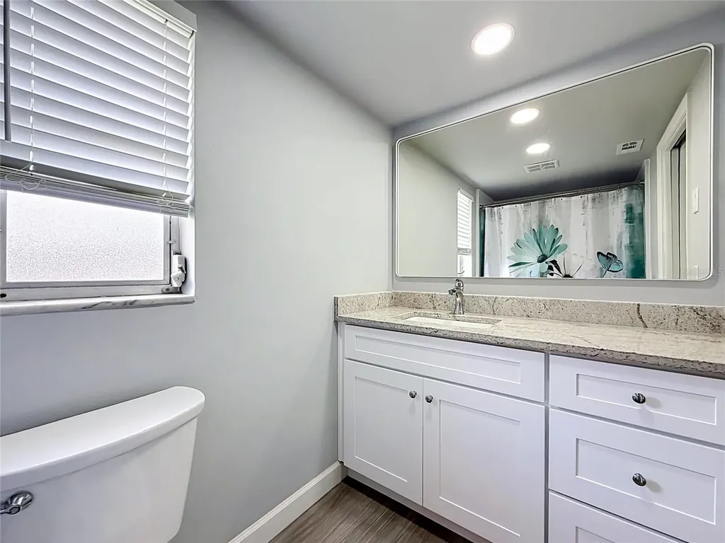 2178 Waterside Drive Clearwater FL 33764