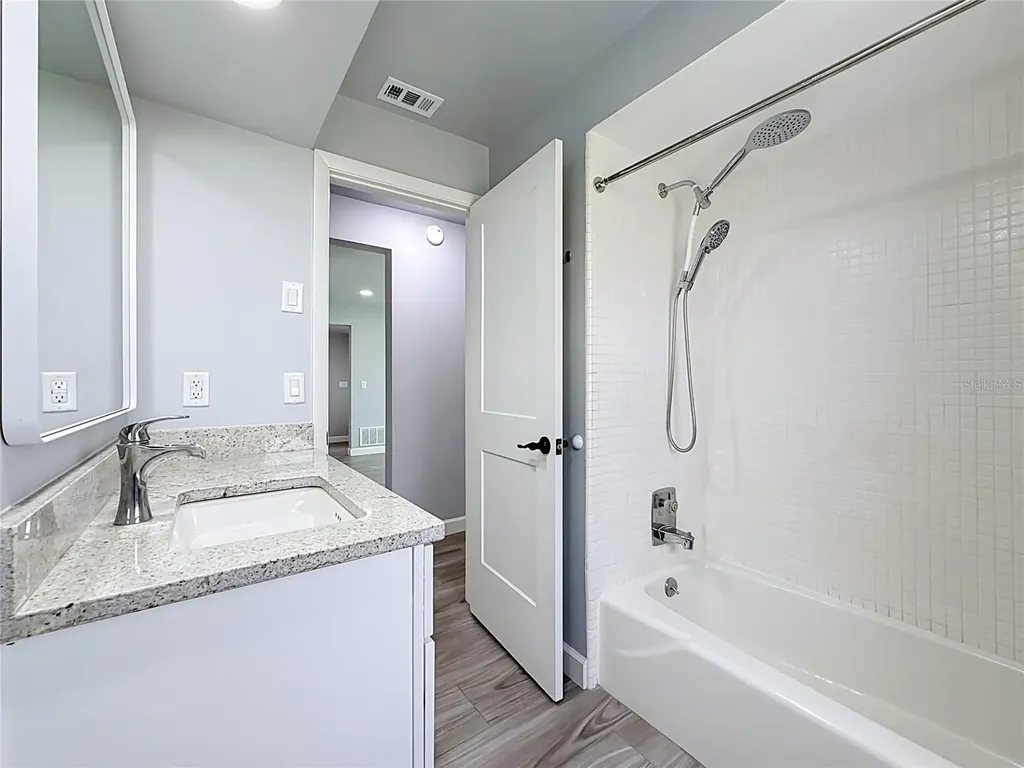 2178 Waterside Drive Clearwater FL 33764