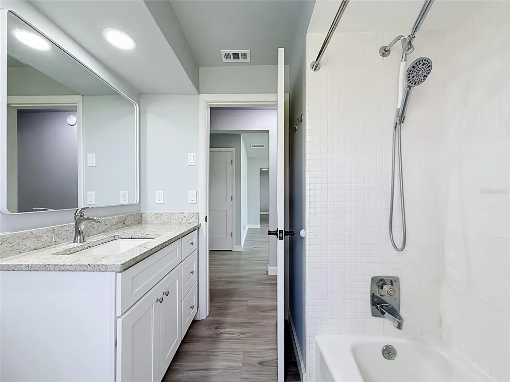 2178 Waterside Drive Clearwater FL 33764