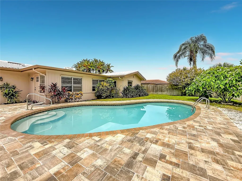 2178 Waterside Drive Clearwater FL 33764