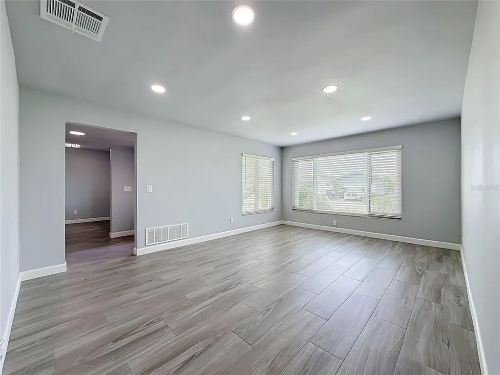 2178 Waterside Drive Clearwater FL 33764
