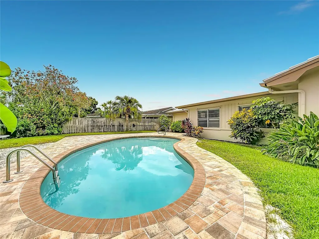 2178 Waterside Drive Clearwater FL 33764