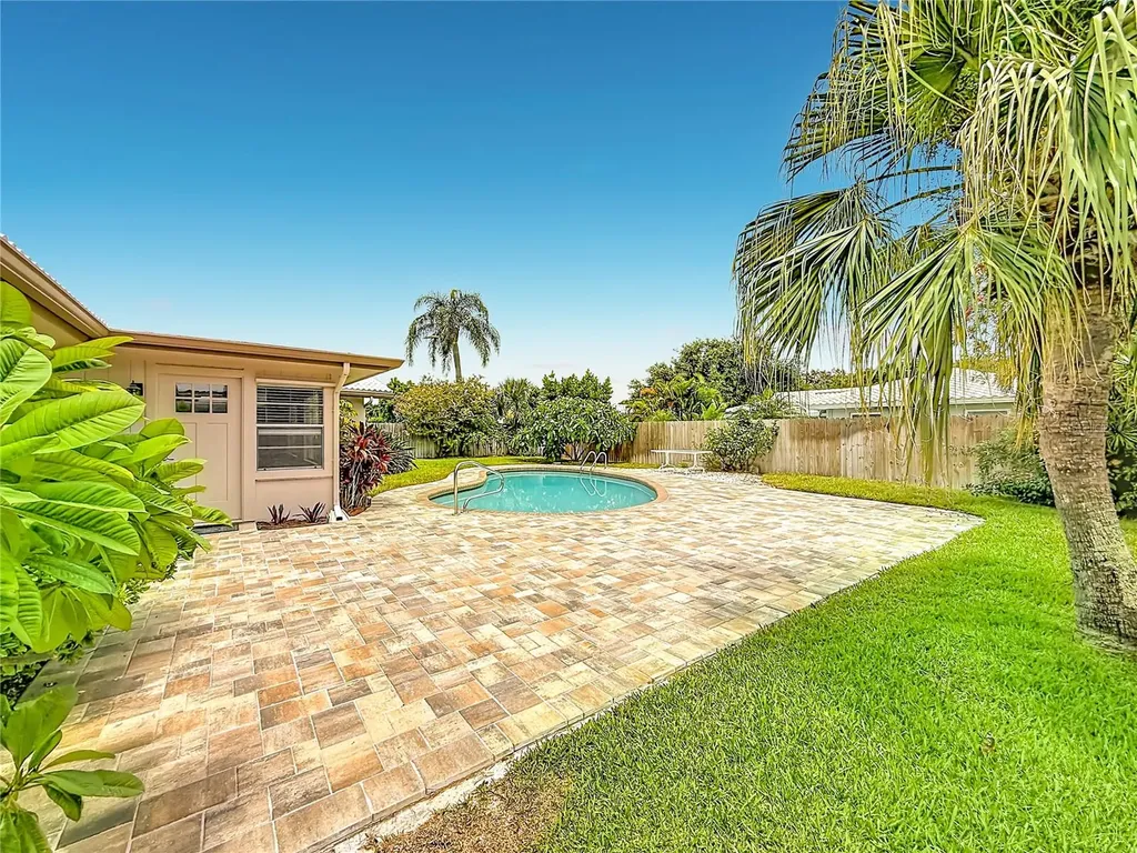 2178 Waterside Drive Clearwater FL 33764