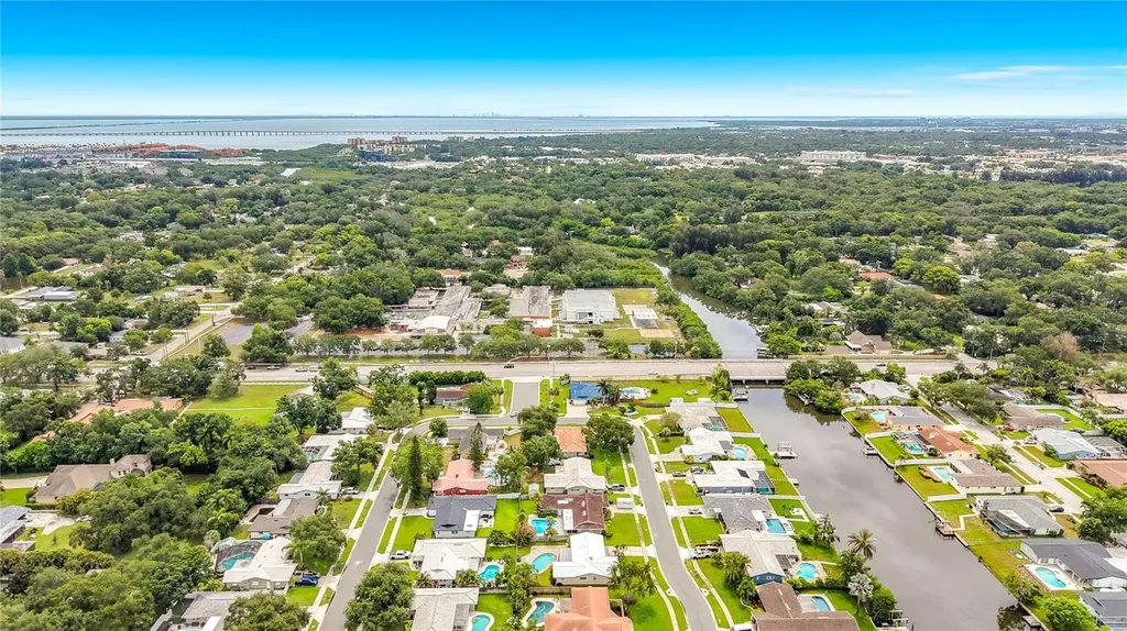 2178 Waterside Drive Clearwater FL 33764