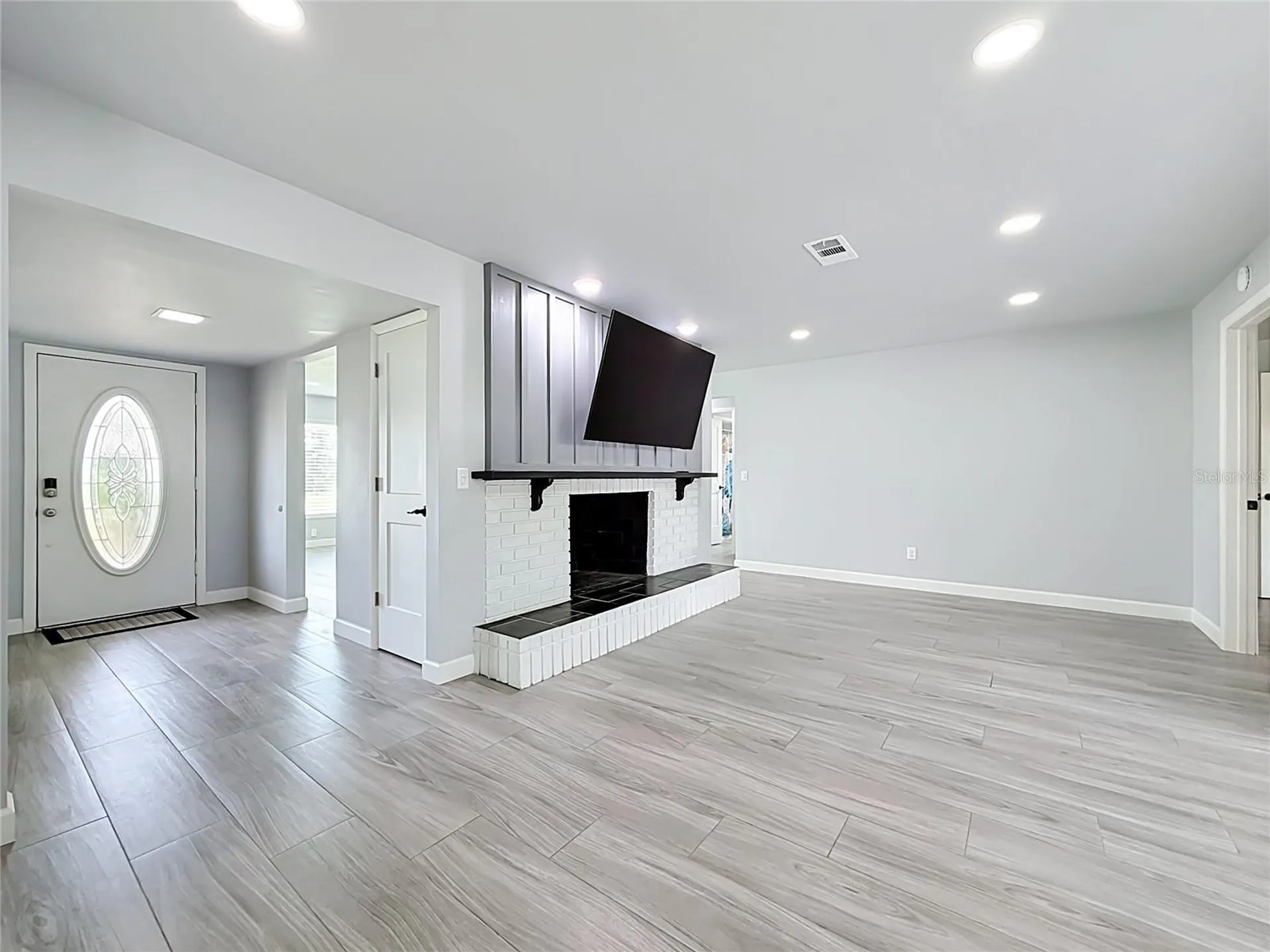 2178 Waterside Drive Clearwater FL 33764