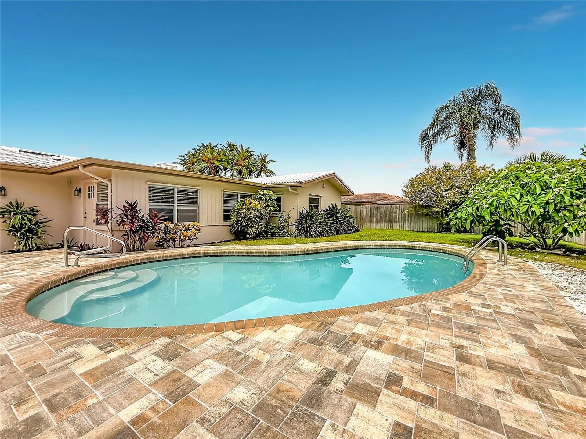 2178 Waterside Drive Clearwater FL 33764
