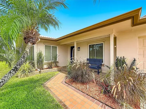 2178 Waterside Drive Clearwater FL 33764