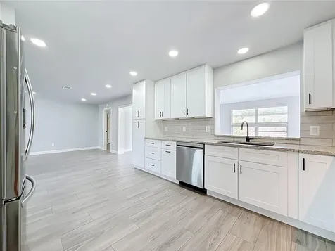 2178 Waterside Drive Clearwater FL 33764