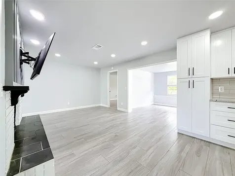 2178 Waterside Drive Clearwater FL 33764