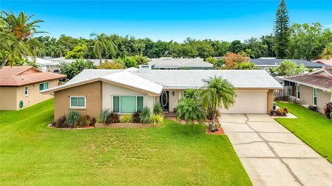 2178 Waterside Drive Clearwater FL 33764