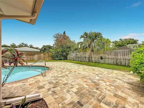2178 Waterside Drive Clearwater FL 33764