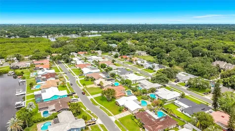 2178 Waterside Drive Clearwater FL 33764