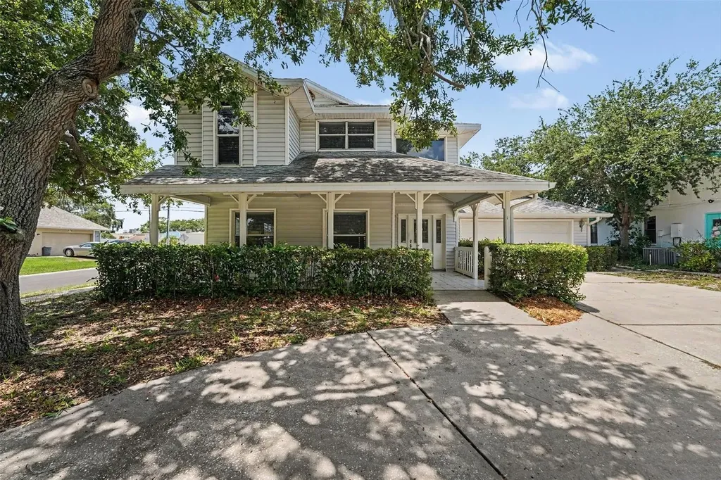 9160 136th Way Seminole FL 33776