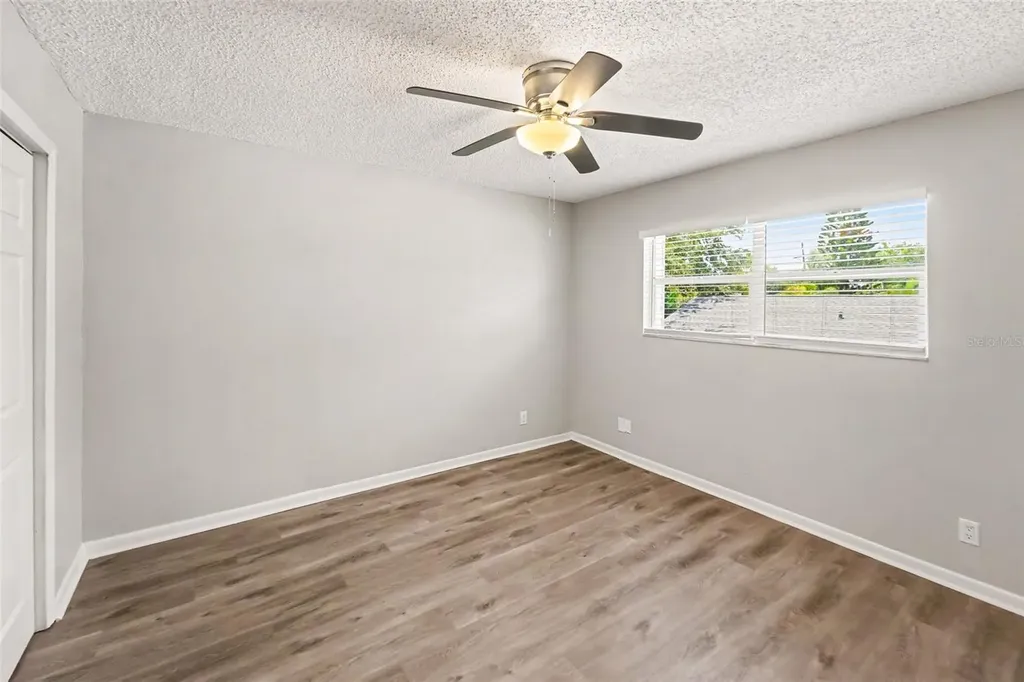 9160 136th Way Seminole FL 33776