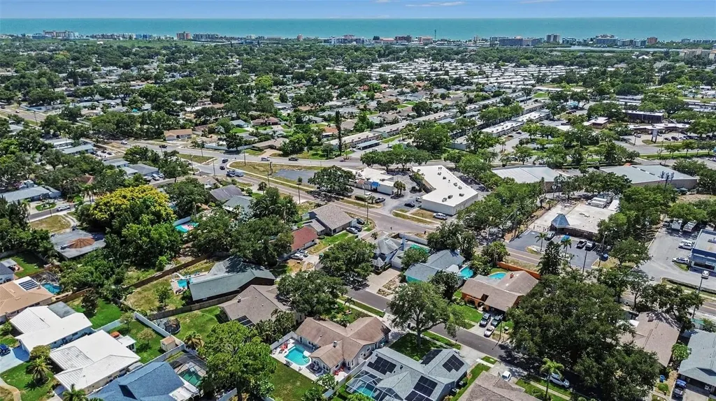 9160 136th Way Seminole FL 33776