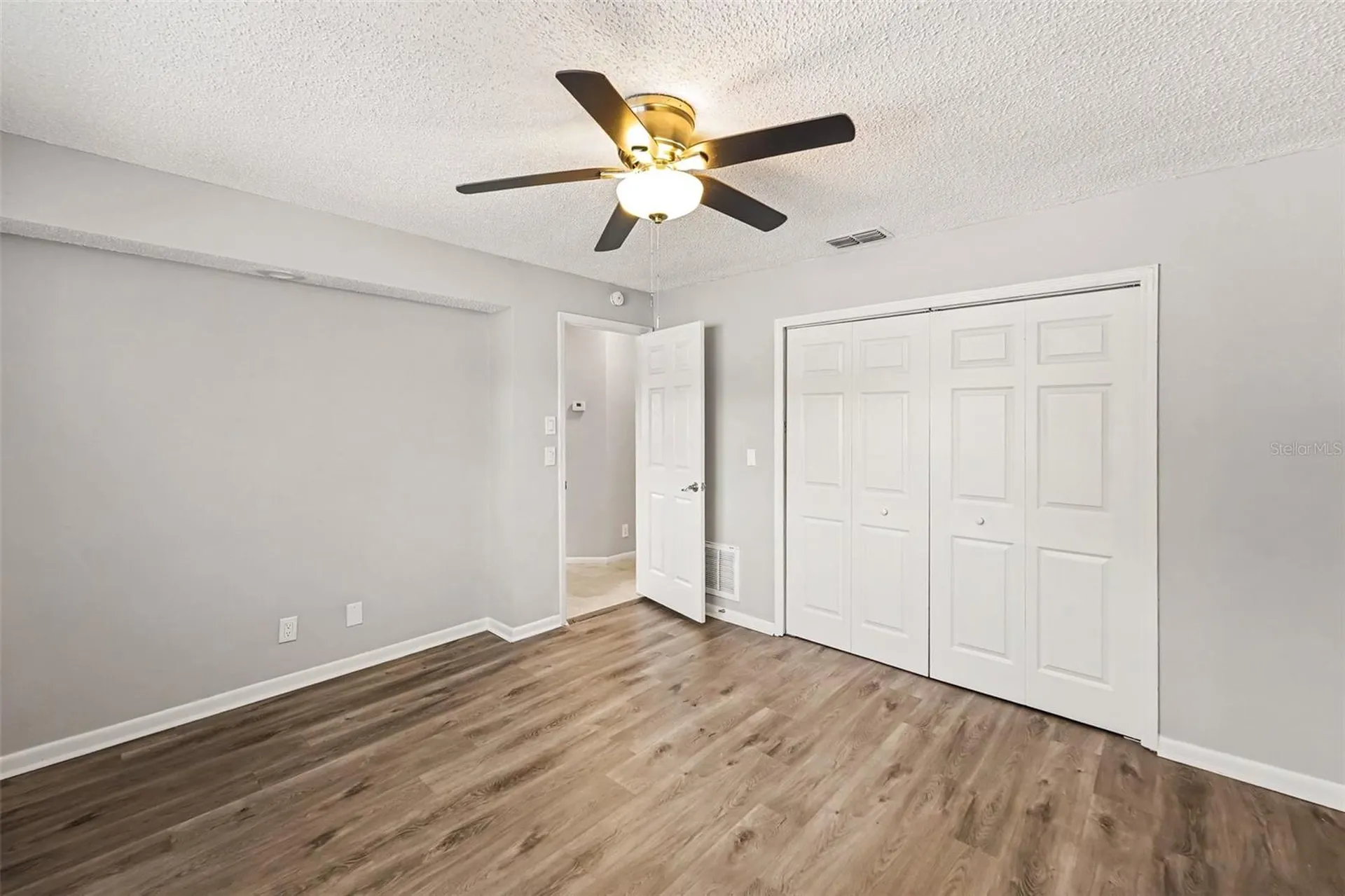9160 136th Way Seminole FL 33776