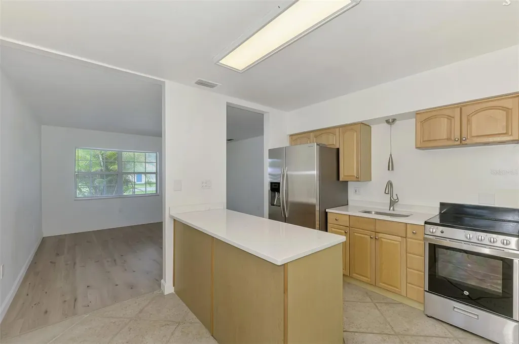 2136 Brueckner Drive Sarasota FL 34231
