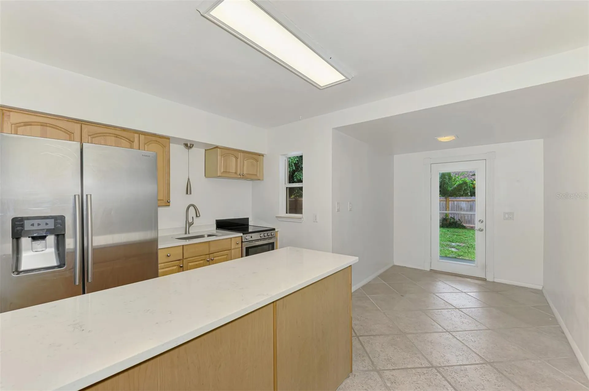 2136 Brueckner Drive Sarasota FL 34231