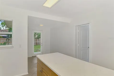 2136 Brueckner Drive Sarasota FL 34231
