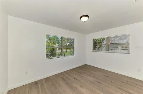 2136 Brueckner Drive Sarasota FL 34231