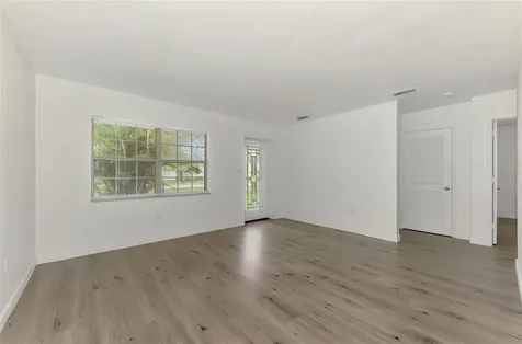 2136 Brueckner Drive Sarasota FL 34231