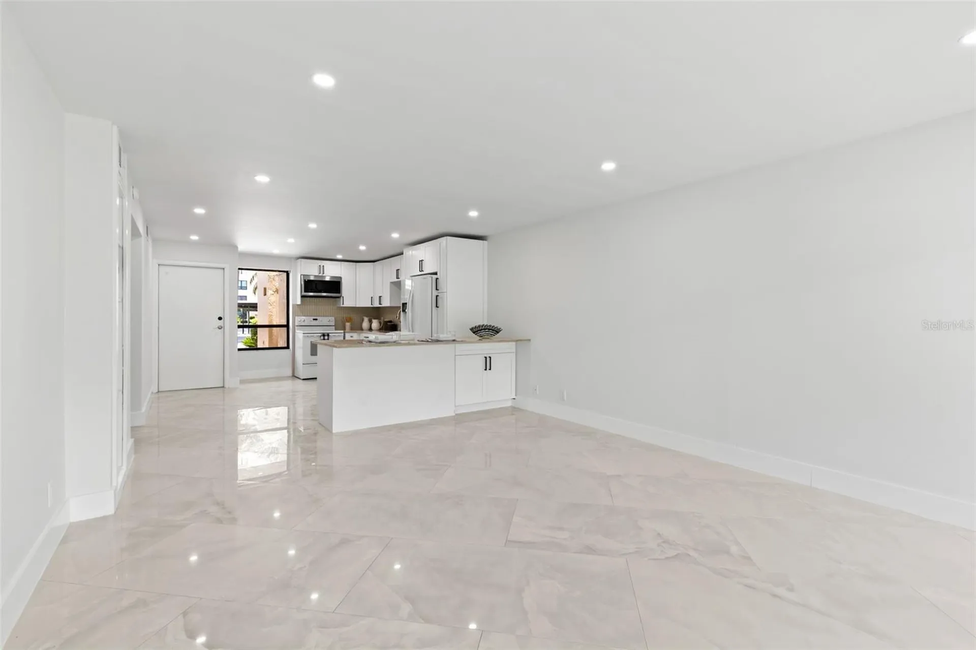 2614 Cove Cay Drive Clearwater FL 33760