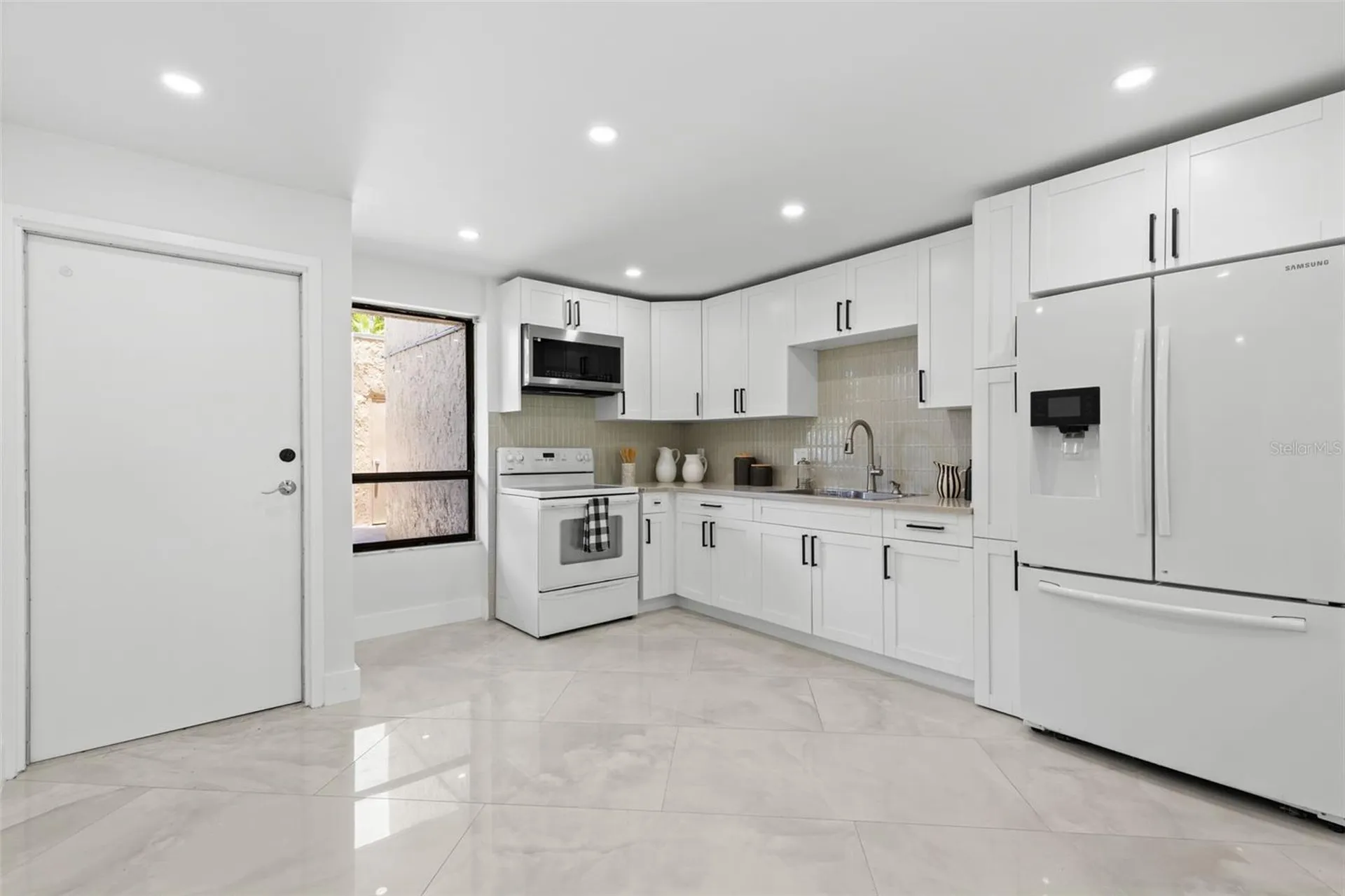 2614 Cove Cay Drive Clearwater FL 33760
