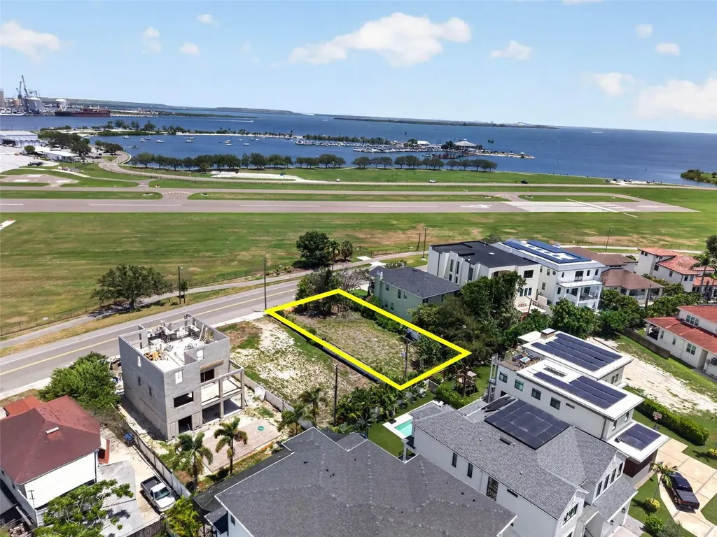 830 S Davis Boulevard Tampa FL 33606