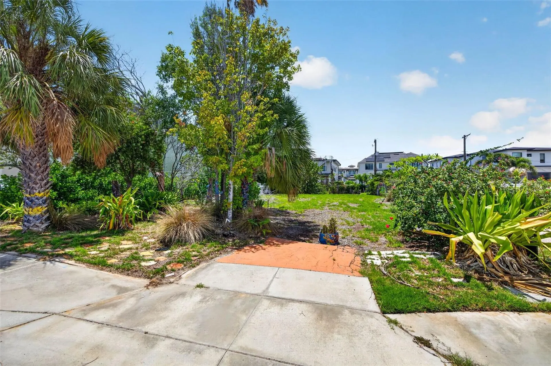 830 S Davis Boulevard Tampa FL 33606