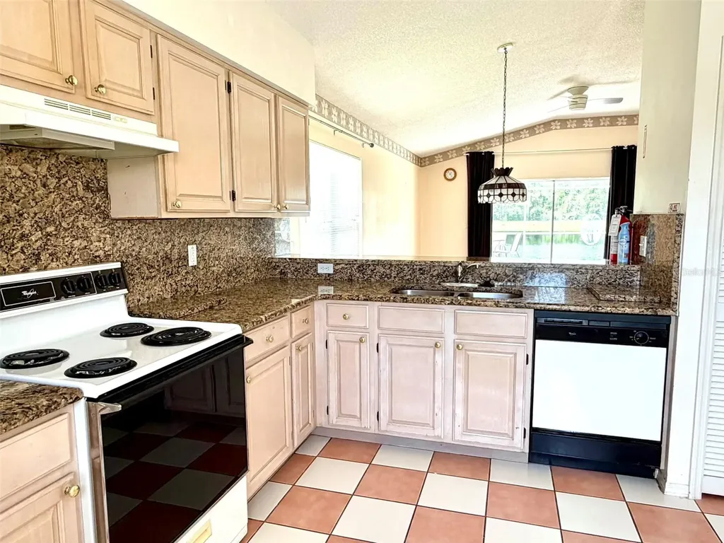 2705 Chatham Circle Kissimmee FL 34746