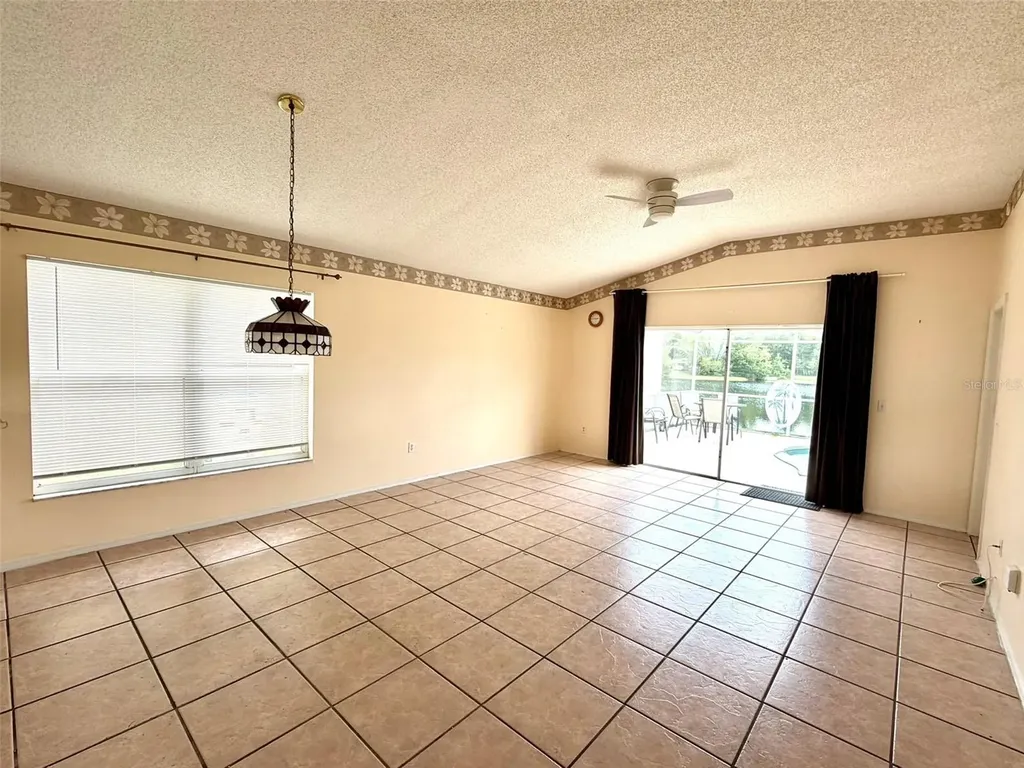 2705 Chatham Circle Kissimmee FL 34746