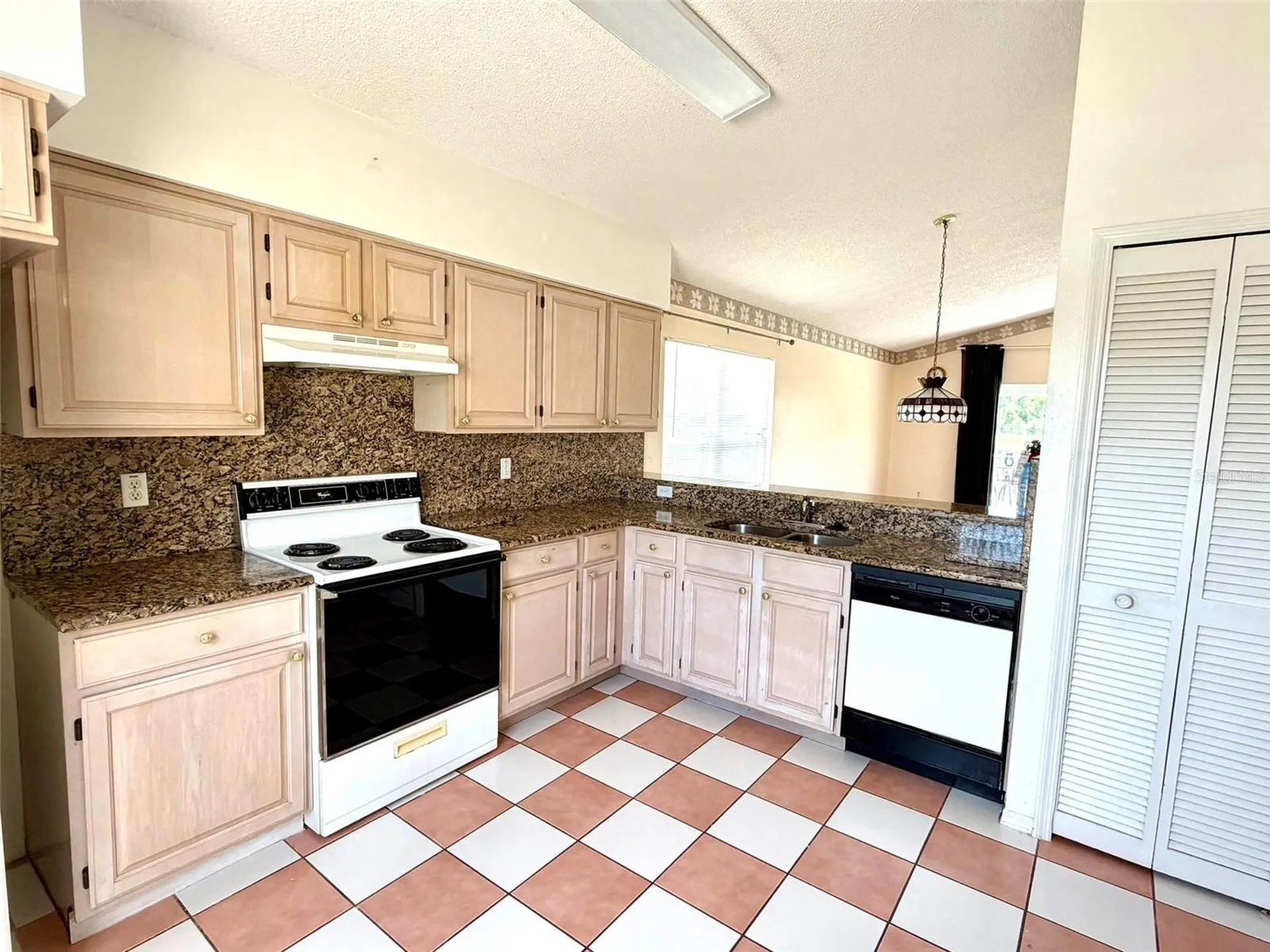 2705 Chatham Circle Kissimmee FL 34746