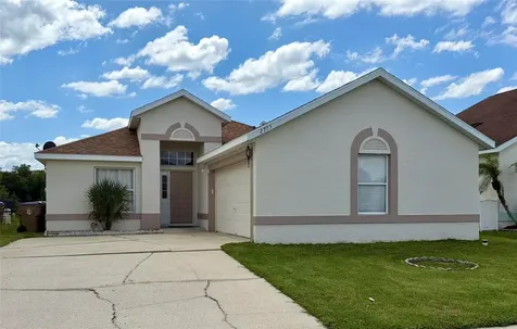 2705 Chatham Circle Kissimmee FL 34746