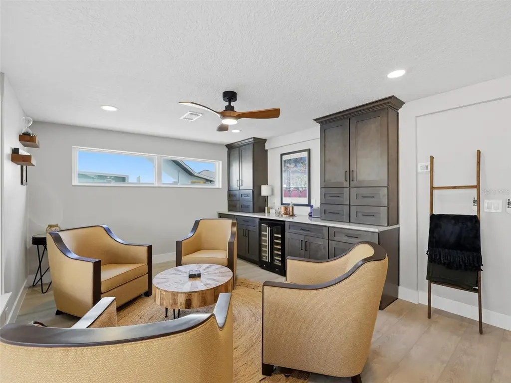 1029 Bal Harbour Drive Apollo Beach FL 33572