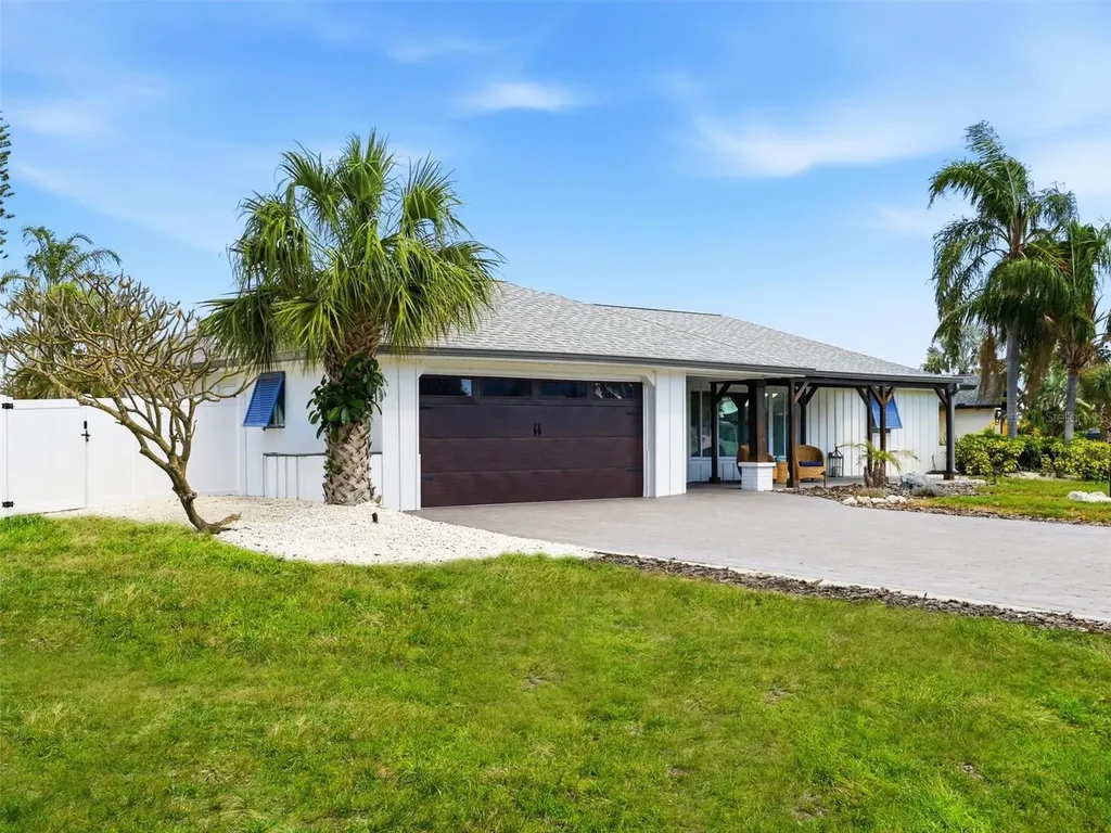 1029 Bal Harbour Drive Apollo Beach FL 33572