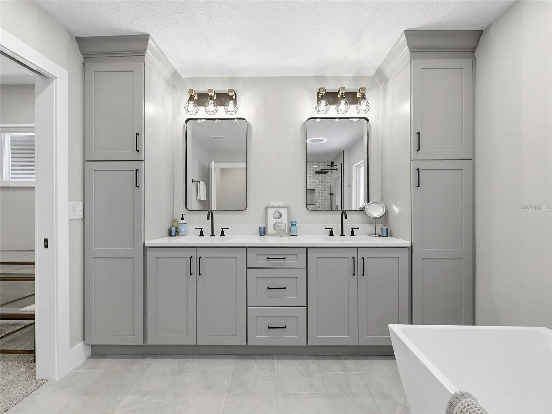 1029 Bal Harbour Drive Apollo Beach FL 33572