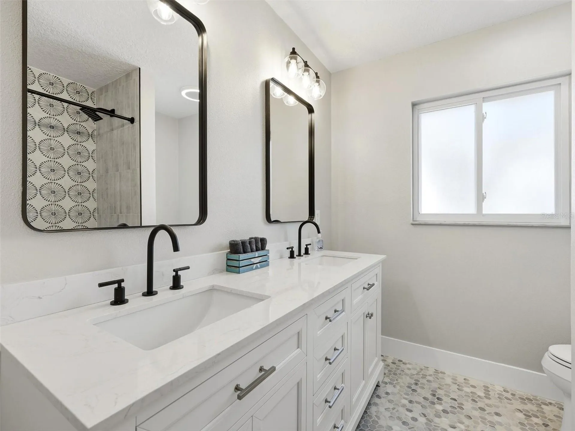 1029 Bal Harbour Drive Apollo Beach FL 33572