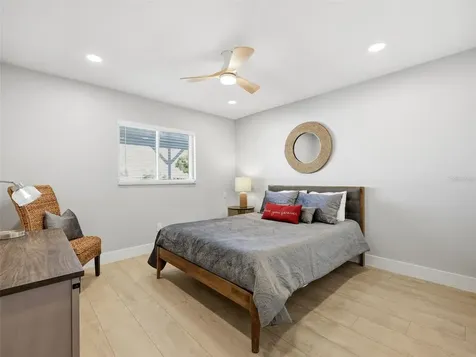 1029 Bal Harbour Drive Apollo Beach FL 33572