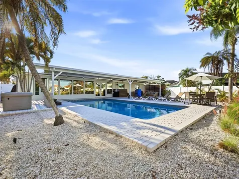 1029 Bal Harbour Drive Apollo Beach FL 33572