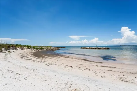 1029 Bal Harbour Drive Apollo Beach FL 33572
