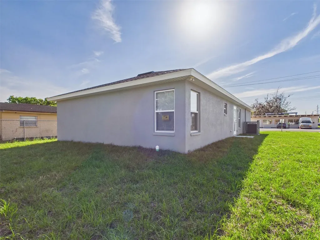 1343 Providence Road Lakeland FL 33805