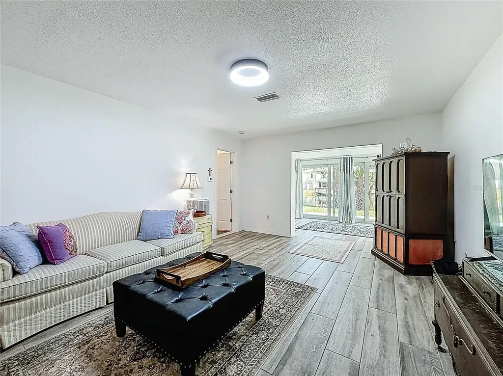 1283 N Osprey Point Crystal River FL 34429
