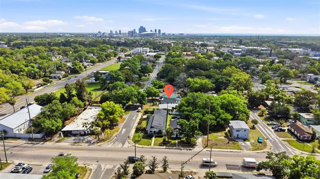 3036 Emerson Avenue S St Petersburg FL 33712